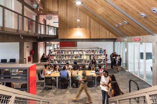 Middlesex Mauritius library and learning commons